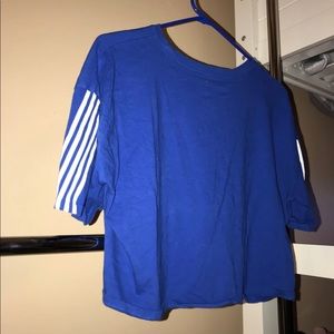 Cropped Blue Tee